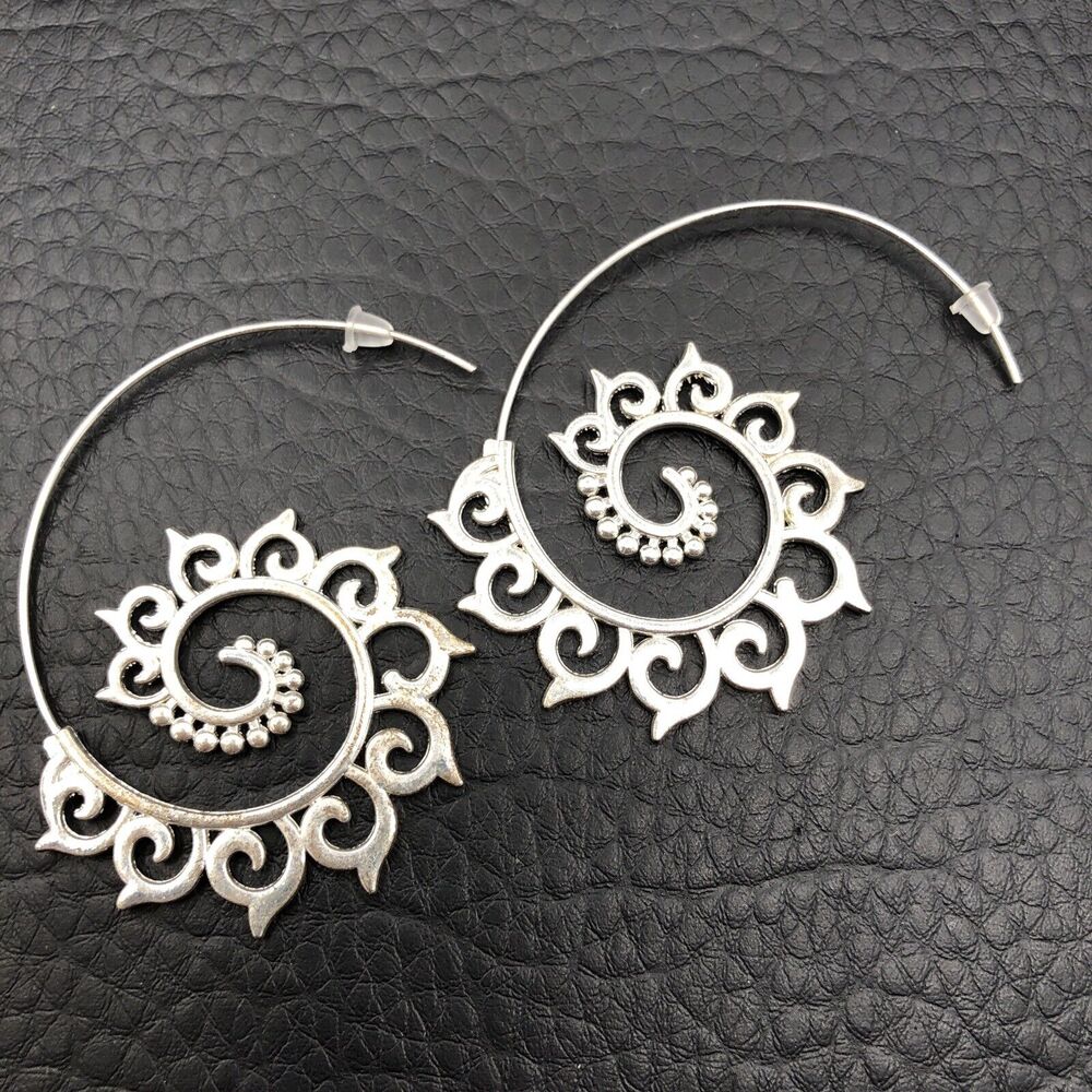Spiral Hoop Earrings Silver Tone Fractal Curls‎